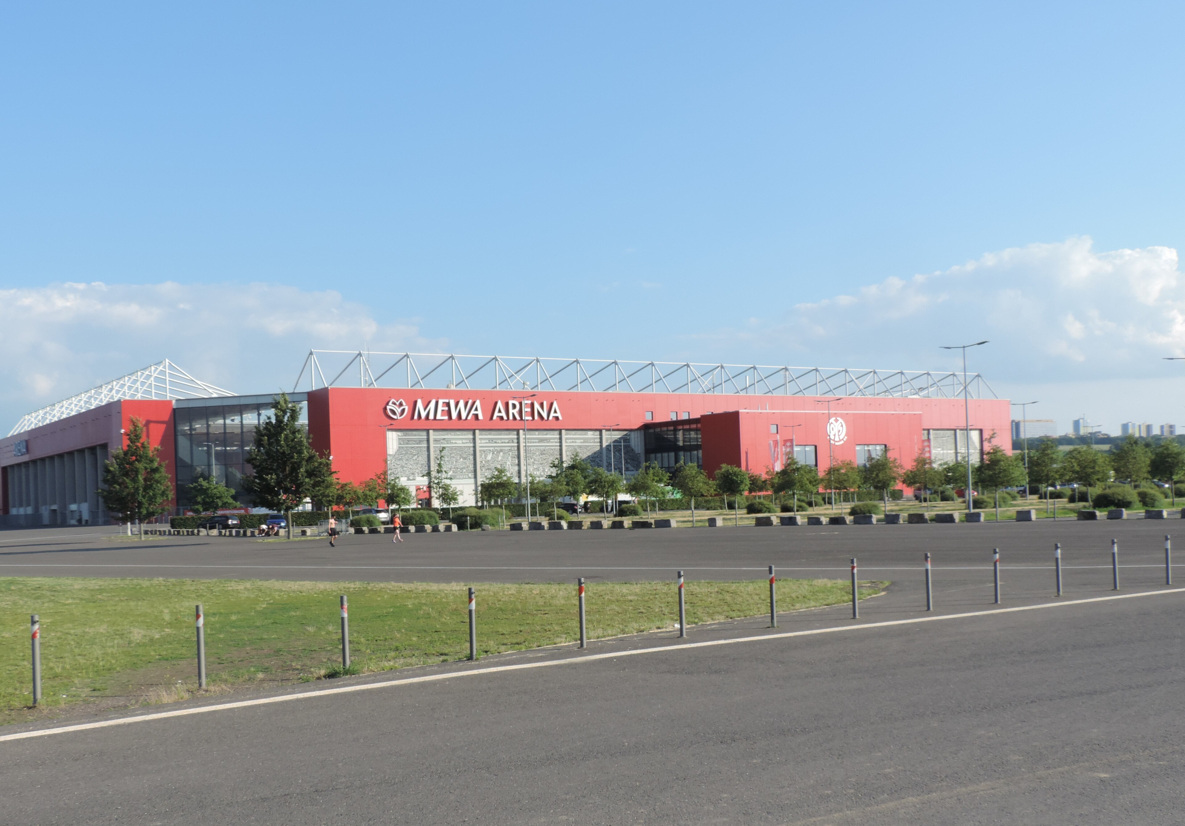 Opel Arena
