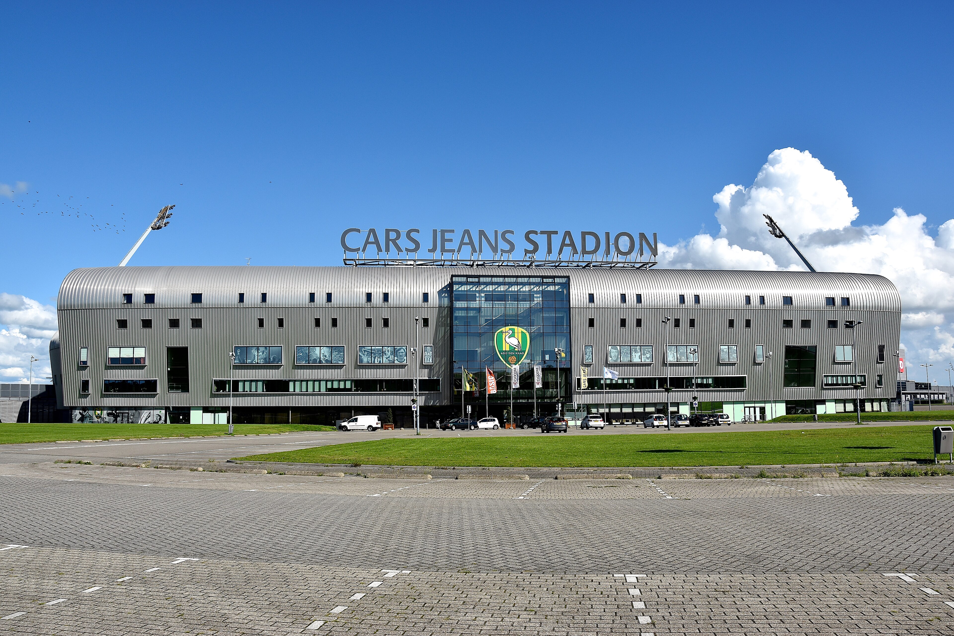 Cars Jeans Stadion