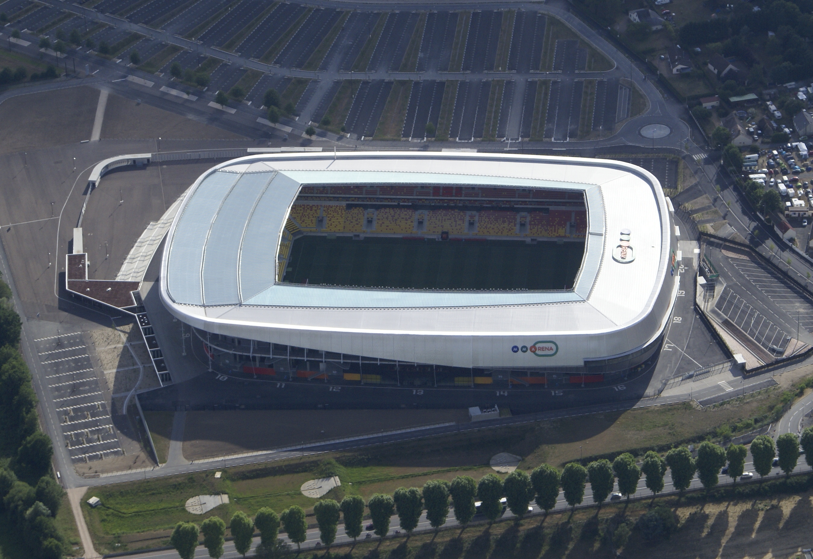 MMArena